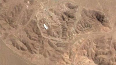 بعد غارات إسرائيلية...  مبانٍ حيوية تضررت في مواقع نووية إيرانية

