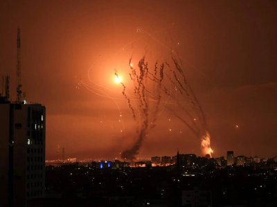 تل أبيب تحت النار: إيران تطلق دفعة صواريخ ومسيرات في رد واسع النطاق
