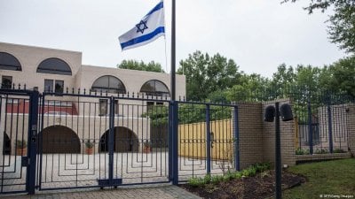 توتر عالمي بعد الضربة الإسرائيلية لإيران... والسفارات الإسرائيلية تغلق أبوابها!