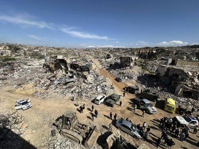 مواطن ينجو من قنبلة إسرائيلية… وانفجارات تهز كفركلا والعديسة
