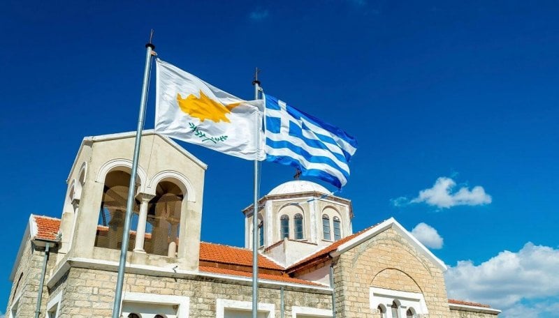 عبر نيقوسيا... إيران تراسل إسرائيل؟