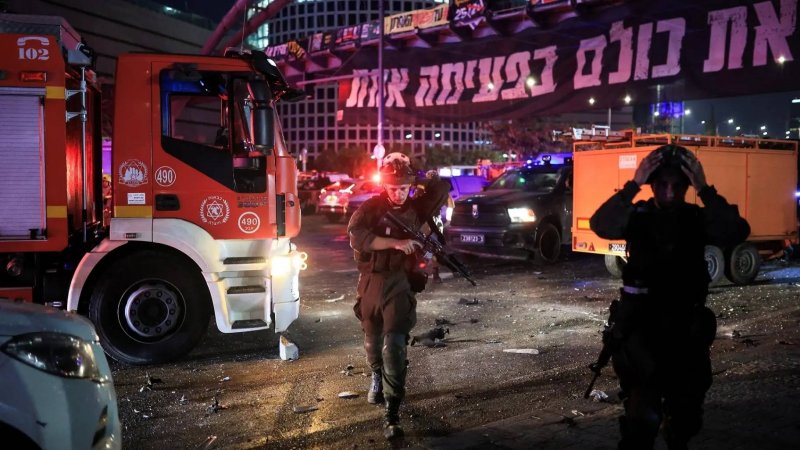من الصواريخ إلى السوشيال ميديا... حرب "غير تقليدية" بين إيران وإسرائيل