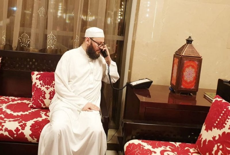 الحسيني يحذر: 