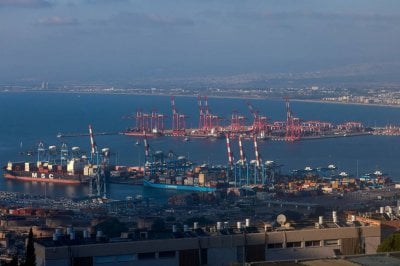 الشرطة الإسرائيلية تحبط محاولة بث مباشر لهجمات صاروخية على ميناء حيفا

