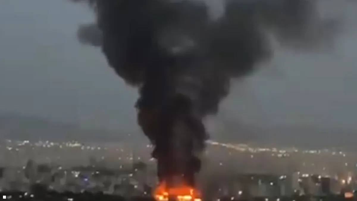 بالفيديو: انفجارات عنيفة تهزّ شرق العاصمة طهران!