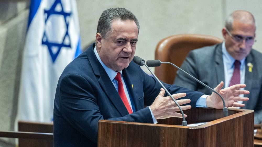 كاتس: إعصار في طهران يهدد بإسقاط النظام الإيراني   