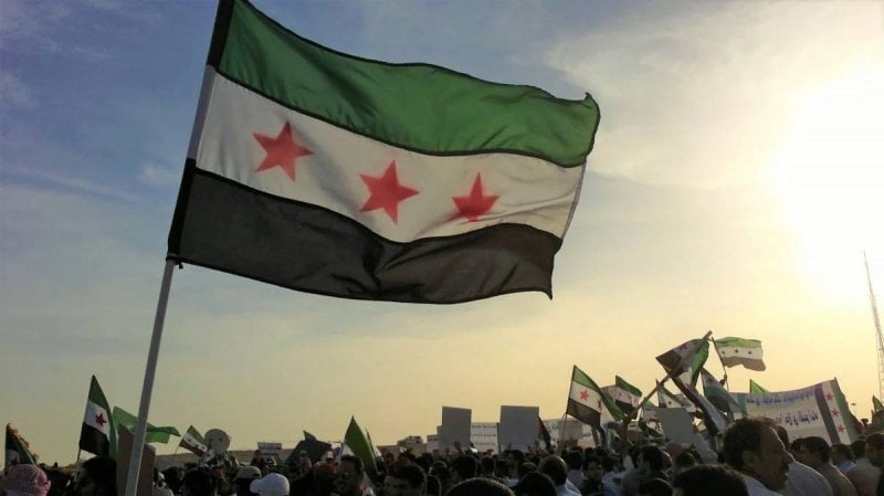 سوريا تخطف دور لبنان المالي؟
