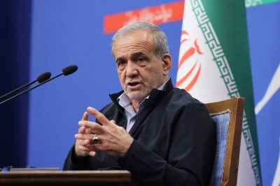 الرئيس الإيراني يكشف عن 