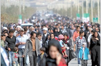 صور الأقمار الصناعية تكشف آثار القصف... والسكان: لم نشعر بشيء!