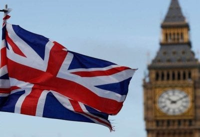دون تورطها... بريطانيا أُبلغت مسبقًا بالهجوم الأميركي على إيران!