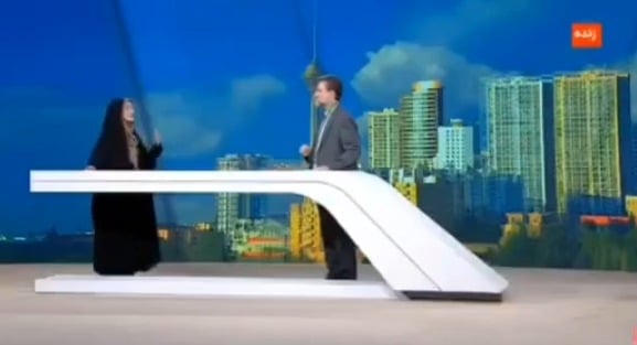 بالفيديو: انقطاع البث عن التلفزيون الإيراني