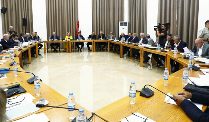سجال حاد بين خليل وكنعان داخل لجنة المال والموازنة
