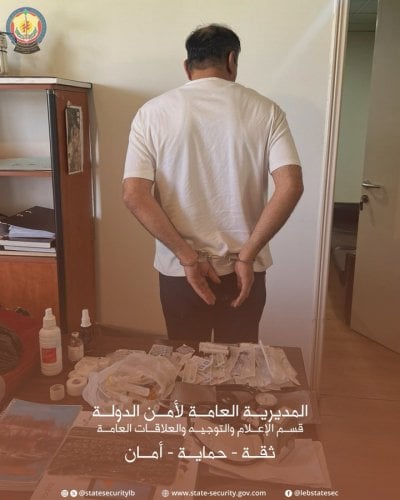 بتهمة ممارسة الطب دون ترخيص... توقيف سوري في عرسال!
