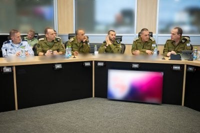 اسرائيل: أعدنا المشروع النووي الإيراني سنوات إلى الوراء
