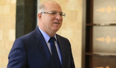 بعد إقرار رفع الحد الادنى للأجور... تعليقٌ من وزير العمل!