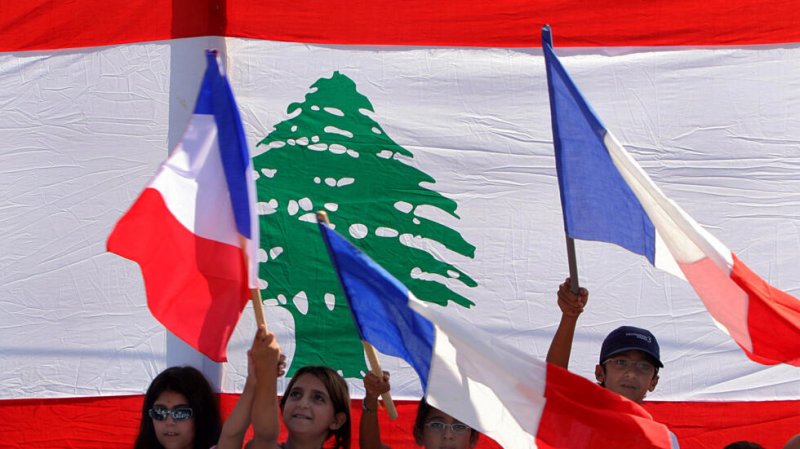 فرنسا تعود بثقلها إلى لبنان... زيارات دبلوماسية وحراك خلف الكواليس