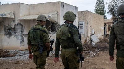 رداً على مقتل 7 جنود... إسرائيل تلاحق قتلة جنودها في غزة
