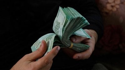 3 مليارات دولار من دون خطة... قروض تُعيد شبح انهيار 2019!