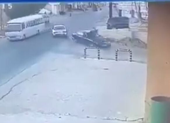بالفيديو: حادث مروّع على طريق الرفيد 