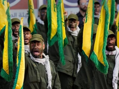 هجومٌ من نائب حزب الله على 
