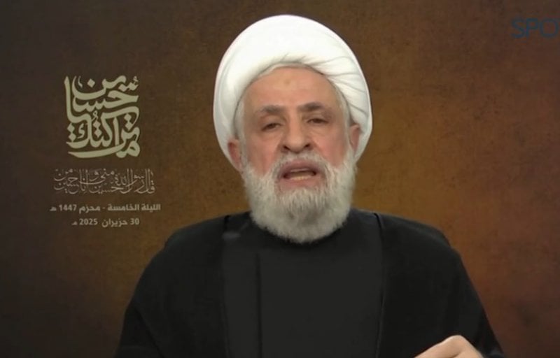 "ستبقى رؤوسكم مرفوعة"... قاسم: من يدعم مشاريع إسرائيل وأميركا يأخذ البلد إلى المجهول 