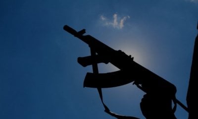 الرصاص يخترق وداع 