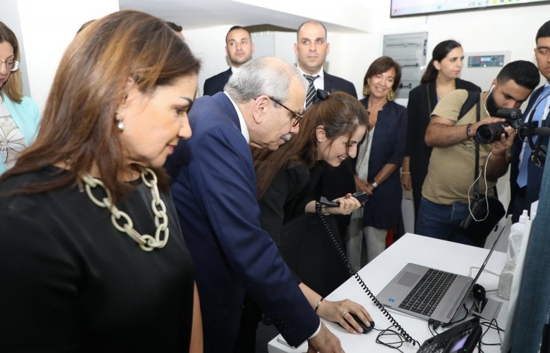في جولة ميدانية... سلام يتفقد "أمان" في بيروت