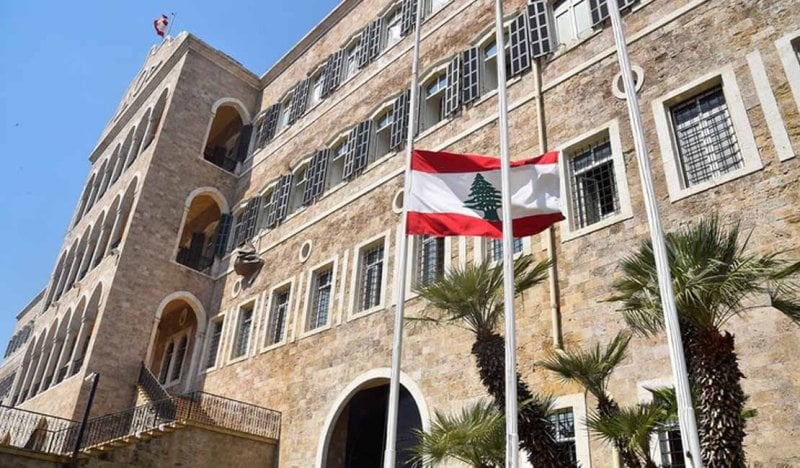 مع وصول براك للقاء سلام... نشاط إسرائيلي فوق السراي (فيديو)
