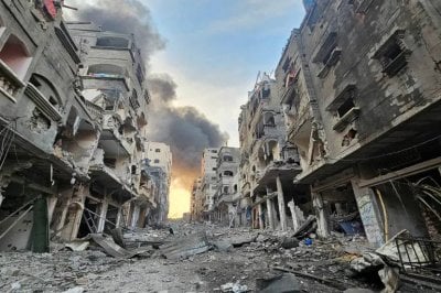 بين المرونة والعُقد... حماس وإسرائيل تقتربان من هدنة مشروطة