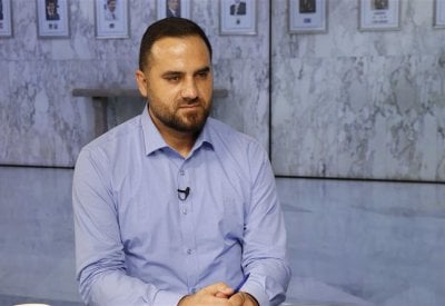 محمد علوش في حلقة إستثنائية: حين يُطمئن باراك ويقلق الداخل… من يسقط أولاً: 1701 أم الثنائي أم الكيان اللبناني؟
