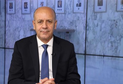 لبنان على شفير الانفجار.. يوسف دياب يكشف المستور عن الهروب الجماعي من لبنان الى سوريا: الفرصة قصيرة!