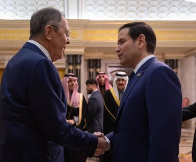 روبيو يلتقي لافروف في ماليزيا... وأوكرانيا في صلب المواجهة