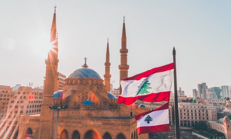 الطائفة التي لا يتحدث بأسمها أحد
