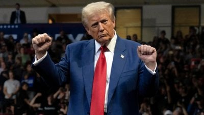 هجومٌ جديد من ترامب على الفيدرالي: باول 