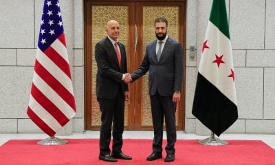  باراك يُقارن بين الشرع وجورج واشنطن ويثير تفاعلاً واسعاً!