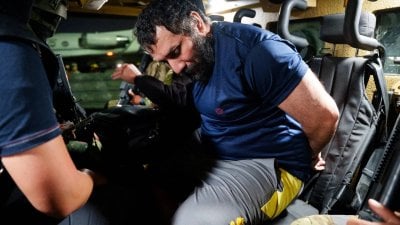زعيم أخطر عصابات المخدرات يسلّم نفسه لأميركا!