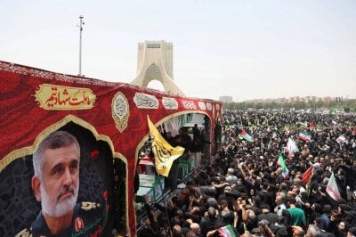 وزير إيراني سابق يكسر الصمت ويكشف كيف تمكنت إسرائيل من اغتيال القادة
