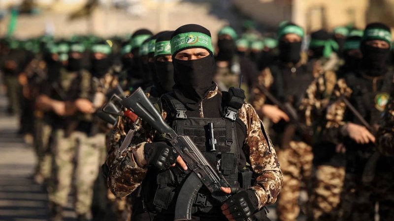 القسام وسرايا القدس تقصفان مواقع وتجمعات إسرائيلية في الجنوب

