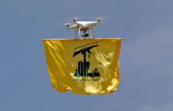 بعد الهجوم الإسرائيلي على دمشق... حزب الله يدعو السوريين للوحدة في وجه "العدوان الهمجي"

