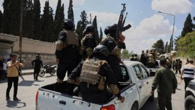 بعد أيام من الاشتباكات... وقف إطلاق النار بعد اتفاق مع وجهاء في السويداء

