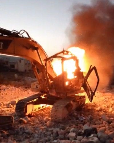 على دراجات رباعية... جنود إسرائيليون يجوبون ميس الجبل!(فيديو)