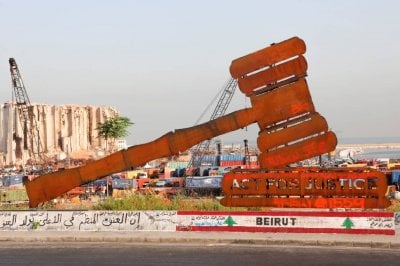 قاضٍ لم يتقاعد من قول الحقيقة… عويدات يتصدّى لاستدعائه في ملف المرفأ ويواجه البيطار والحجّار