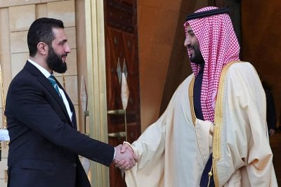 الشرع يشكر السعودية… وبن سلمان يشيد بخطوات احتواء الاحداث