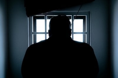 فضيحة مدوية تهز الوسط الفني اللبناني... 