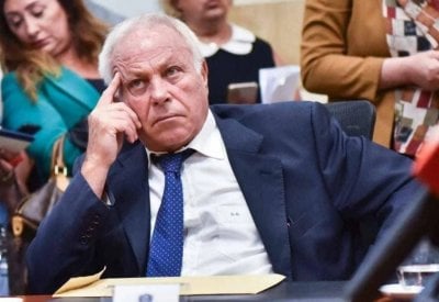 عويدات يتغيّب عن استجواب البيطار… والأخير يصرف النظر عن استدعائه!