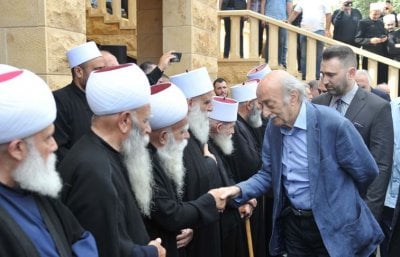 نتمسك بالحوار والتهدئة... أبي المنى يحذر من الانجرار إلى الحرب 