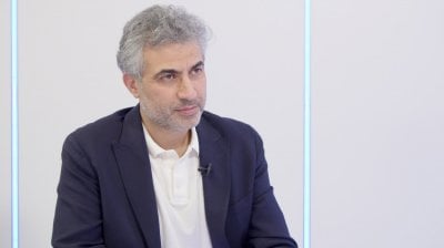 القادم أخطر في سوريا وسيناريو الفدراليات قائم... عباس ضاهر يحذر: لا تُقحموا البلد في متاهات الفوضى!

