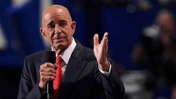 برّاك للشرع: إمّا التغيير أو تفتيت سوريا وفقدان الدعم الدولي

