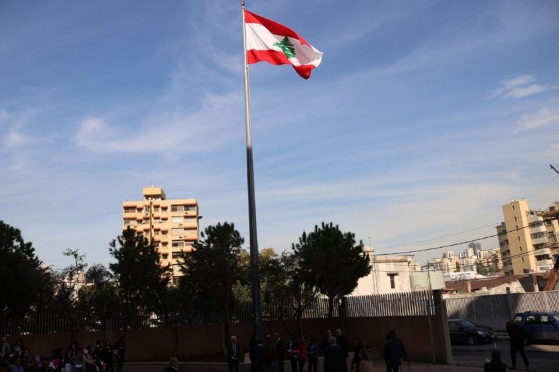 "دون استثناء أو مجاملة"... دعوة "نقابية" لترحيل النازحين