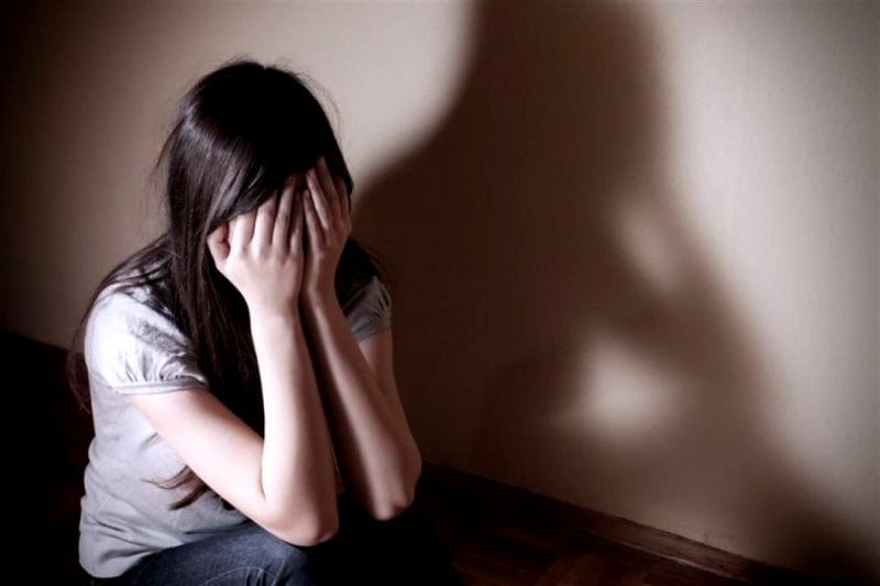 الجد المتحرّش بحفيدته بالنبطية: بين إشاعات للتضليل واحتفالات للتشويه.. الحقيقة تبقى "مرّة"!

